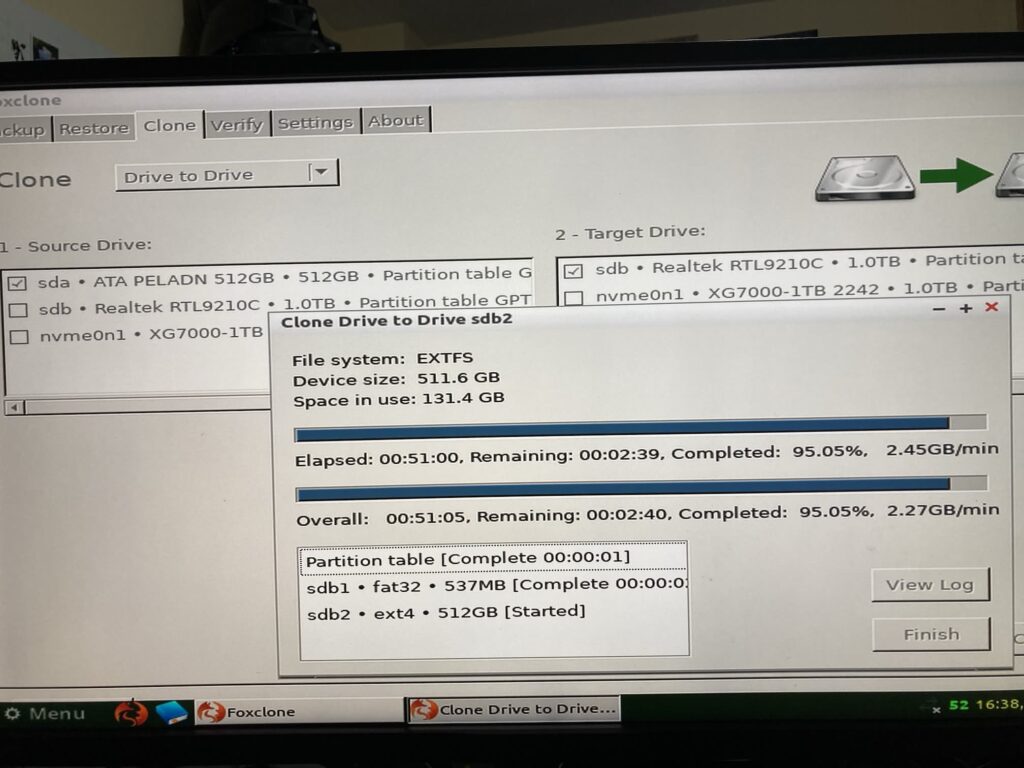 Proceso de clonación con Foxclone de un disco SSD a otro NVMe con SO Linux Mint.